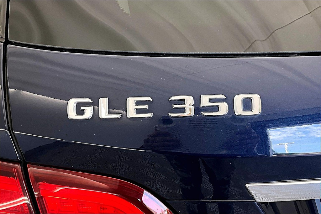 Thumbnail: 2016 Mercedes-Benz GLE - 7