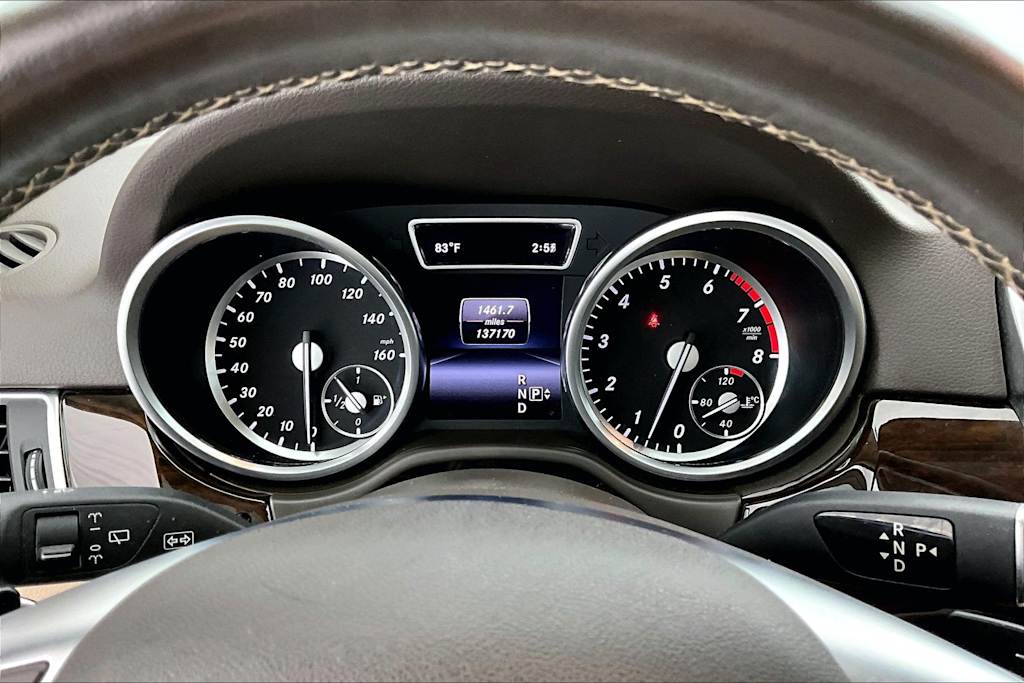 Thumbnail: 2015 Mercedes-Benz M-Class - 17