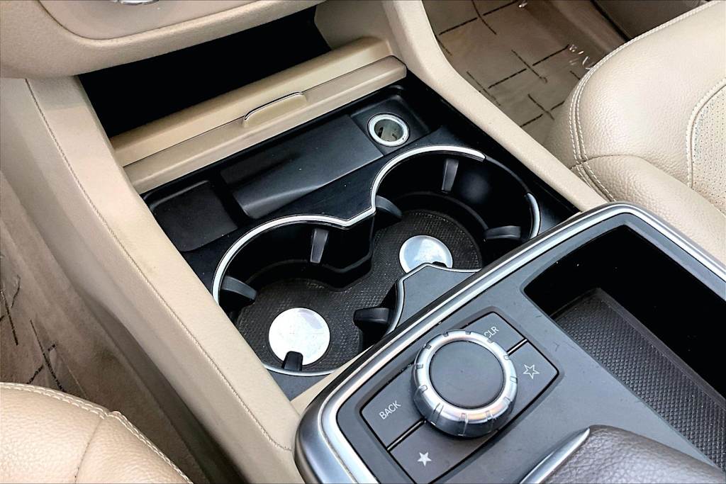 Thumbnail: 2015 Mercedes-Benz M-Class - 28