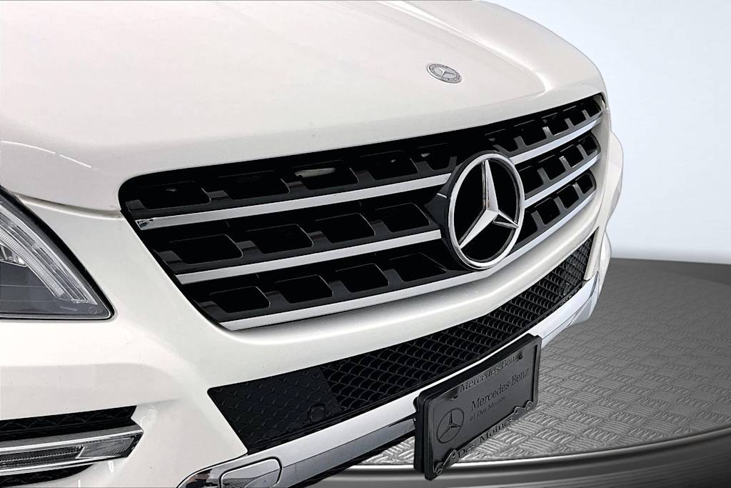 Thumbnail: 2015 Mercedes-Benz M-Class - 27