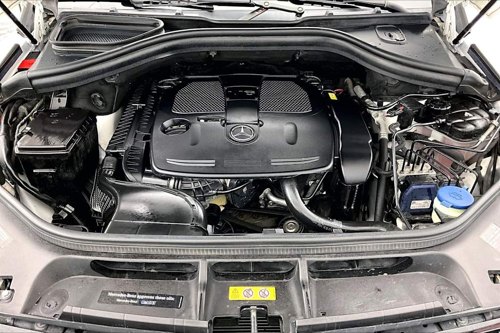 Thumbnail: 2015 Mercedes-Benz M-Class - 9
