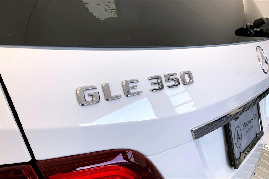 Thumbnail: 2016 Mercedes-Benz GLE - 7