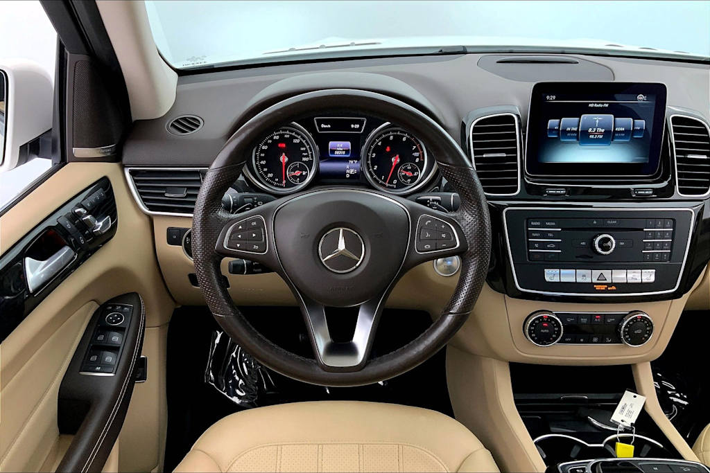 Thumbnail: 2016 Mercedes-Benz GLE - 13