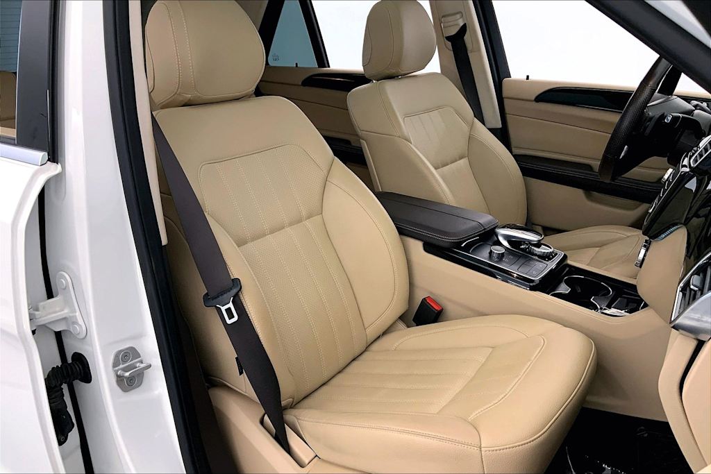 Thumbnail: 2016 Mercedes-Benz GLE - 11