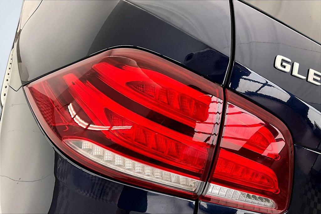 Thumbnail: 2017 Mercedes-Benz GLE - 27