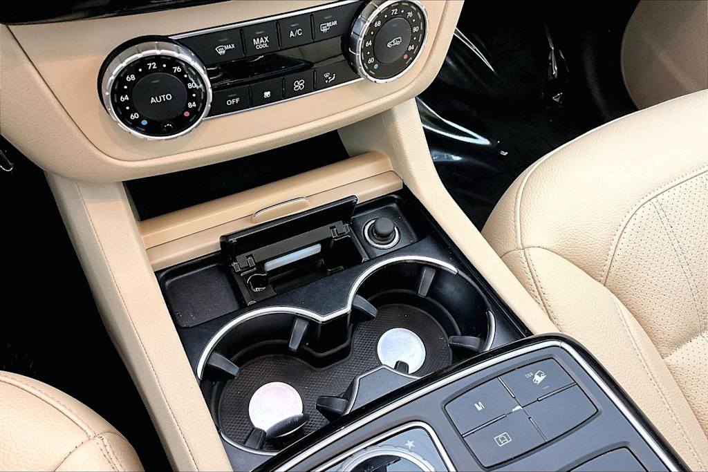 Thumbnail: 2017 Mercedes-Benz GLE - 16