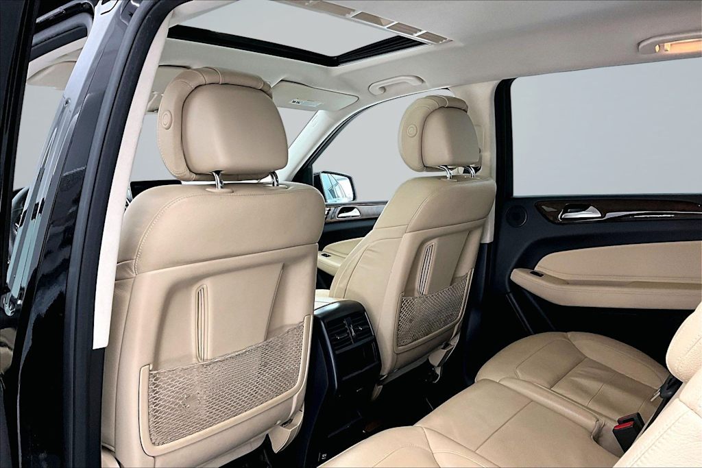 Thumbnail: 2017 Mercedes-Benz GLS - 13