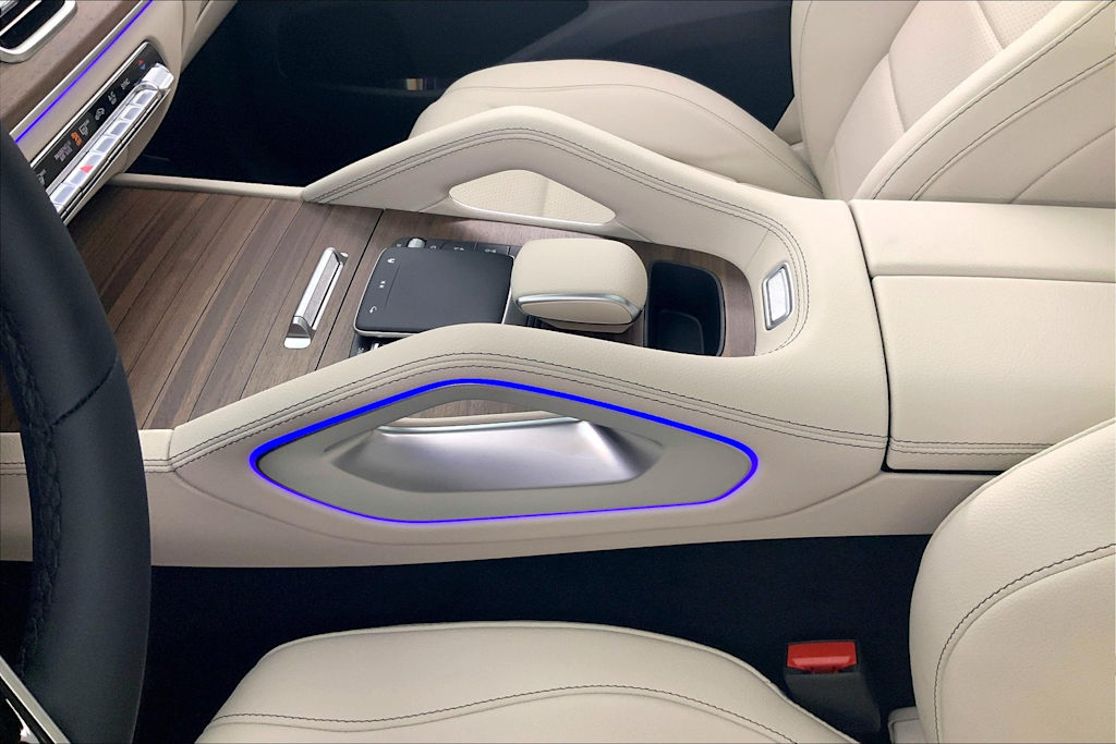 Thumbnail: 2026 Mercedes-Benz GLE - 16