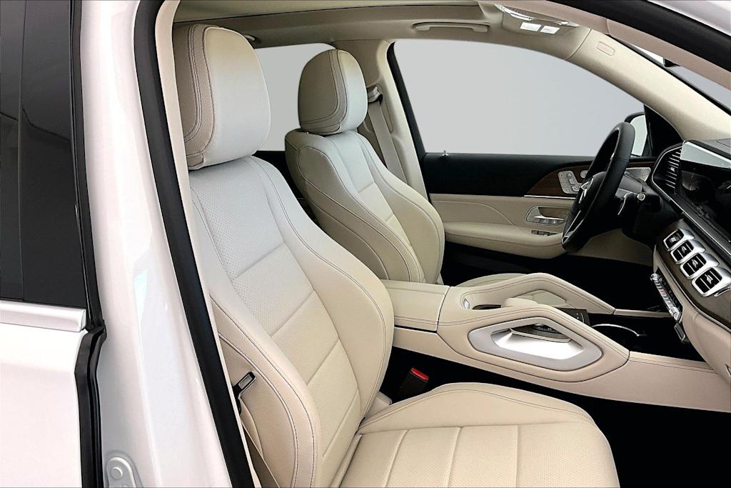 Thumbnail: 2026 Mercedes-Benz GLE - 11