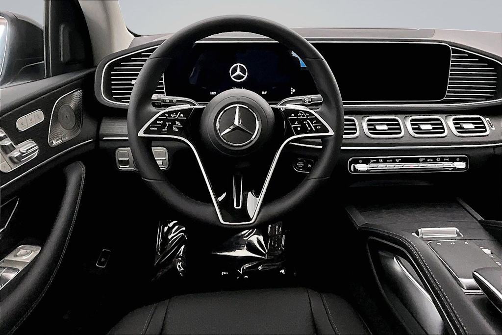 Thumbnail: 2026 Mercedes-Benz GLE - 14