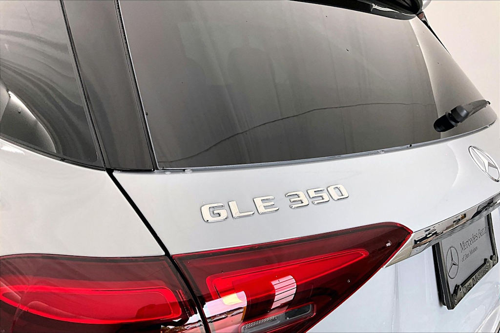 Thumbnail: 2026 Mercedes-Benz GLE - 21
