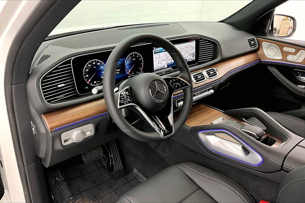 Thumbnail: 2026 Mercedes-Benz GLE - 2