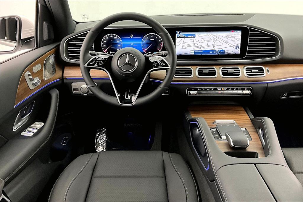 Thumbnail: 2026 Mercedes-Benz GLE - 14