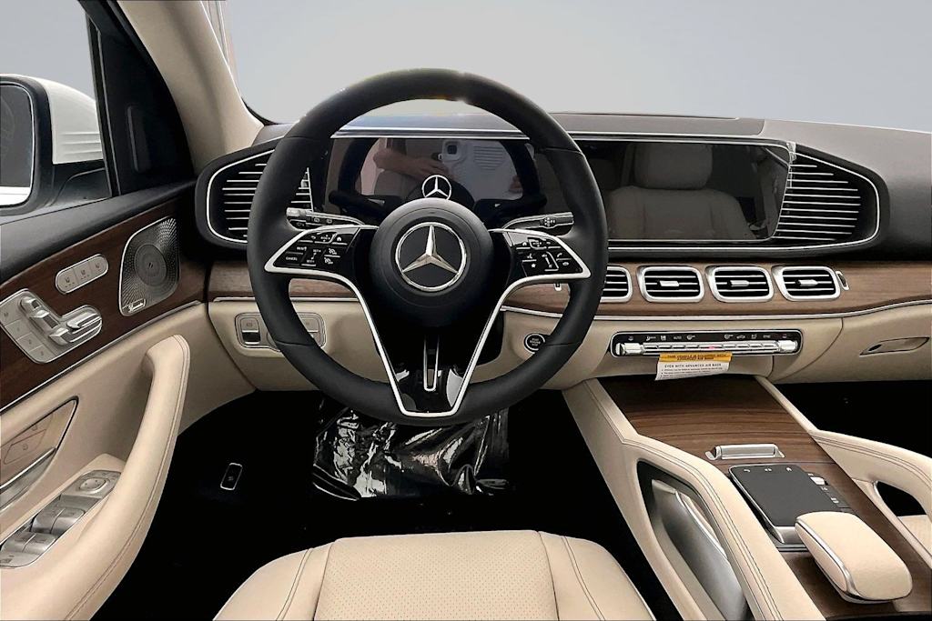 Thumbnail: 2026 Mercedes-Benz GLE - 14