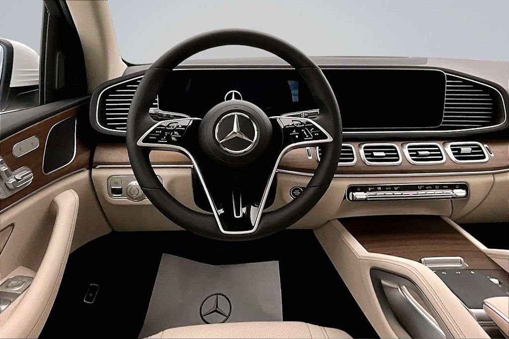 Thumbnail: 2026 Mercedes-Benz GLE - 14