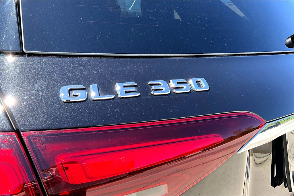 Thumbnail: 2026 Mercedes-Benz GLE - 7