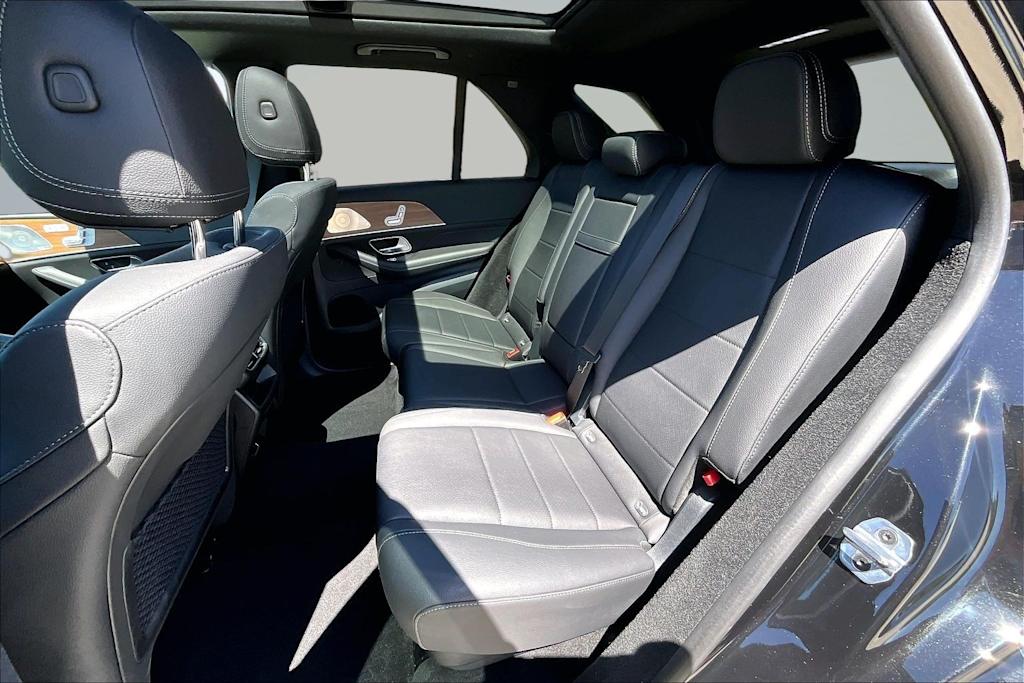 Thumbnail: 2026 Mercedes-Benz GLE - 21