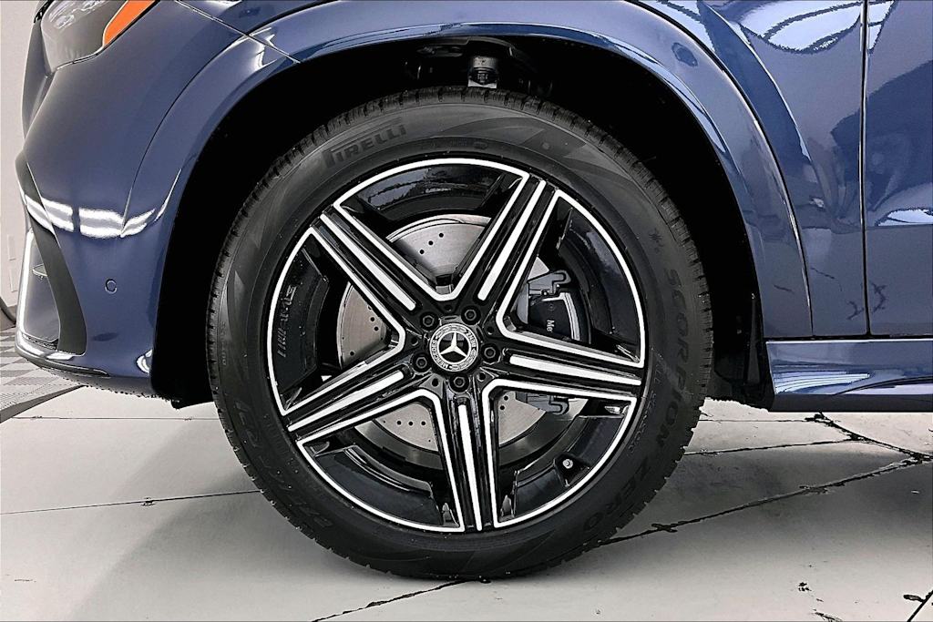 Thumbnail: 2026 Mercedes-Benz GLE - 8