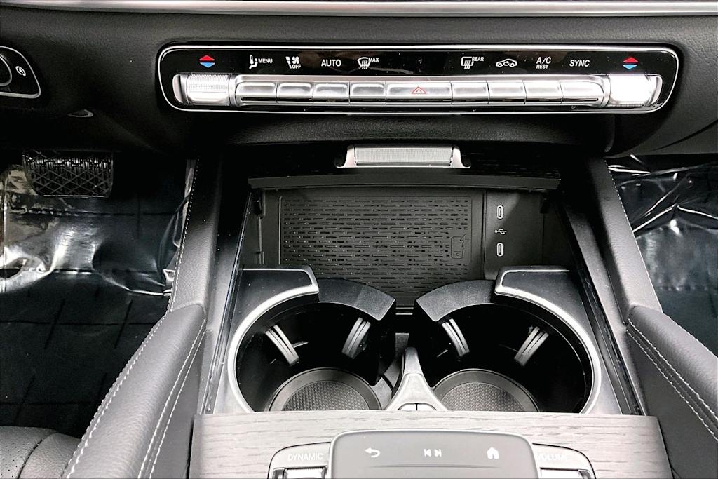 Thumbnail: 2026 Mercedes-Benz GLE - 24
