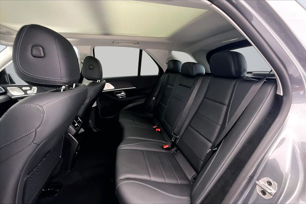 Thumbnail: 2026 Mercedes-Benz GLE - 21