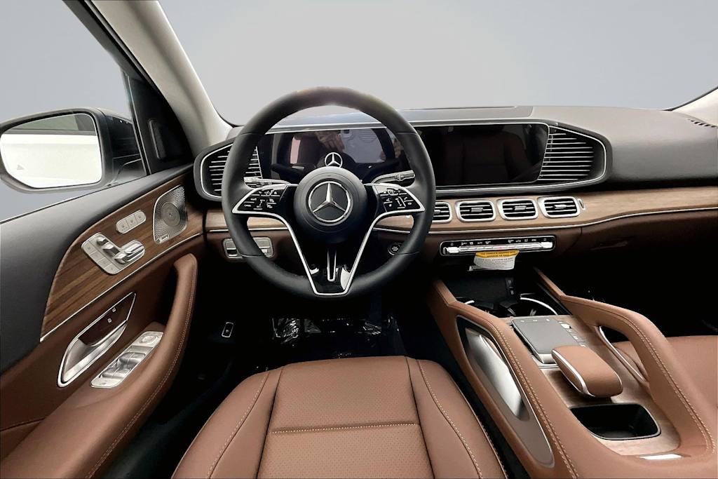 Thumbnail: 2026 Mercedes-Benz GLE - 13