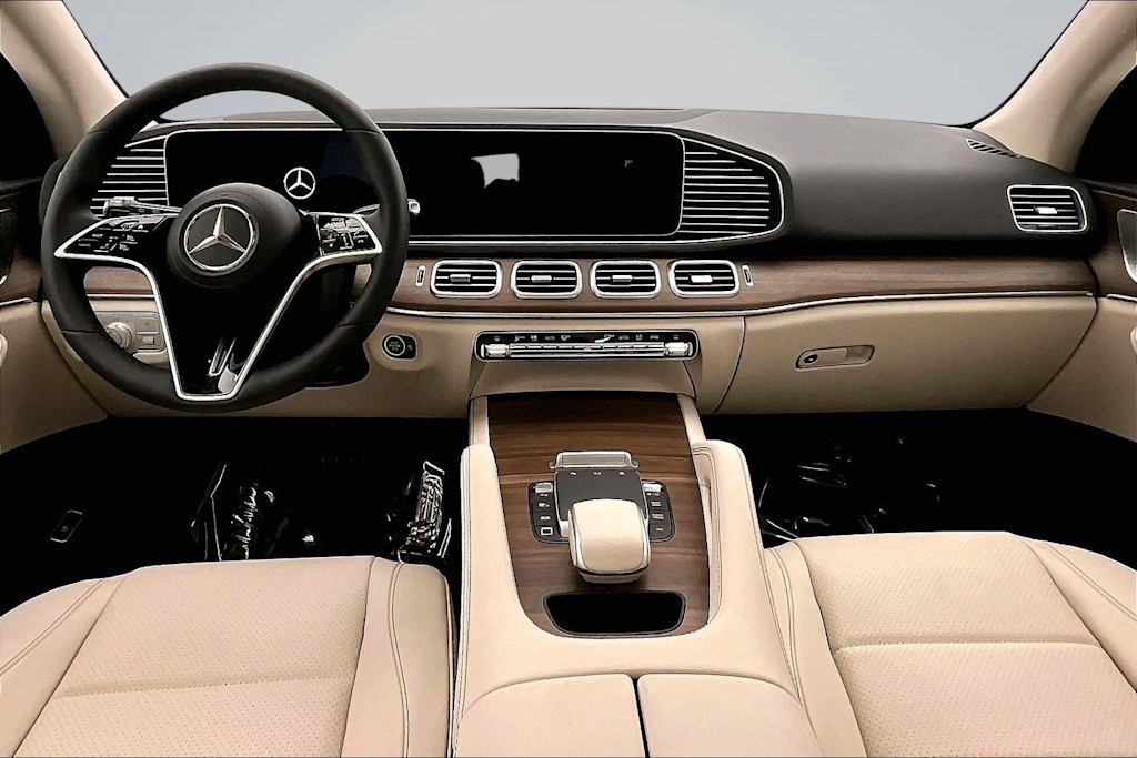 Thumbnail: 2026 Mercedes-Benz GLE - 10