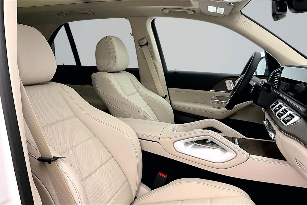 Thumbnail: 2026 Mercedes-Benz GLE - 12