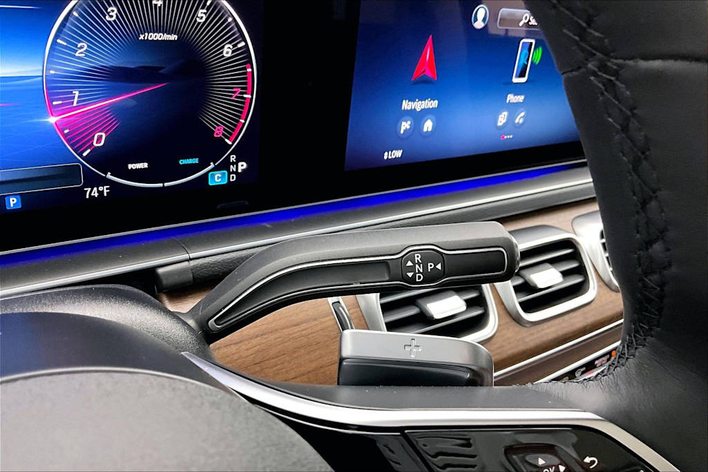 Thumbnail: 2026 Mercedes-Benz GLE - 16
