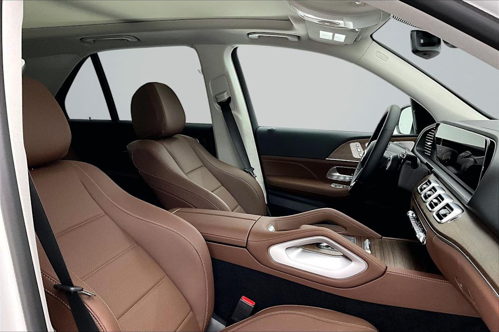 Thumbnail: 2026 Mercedes-Benz GLE - 12