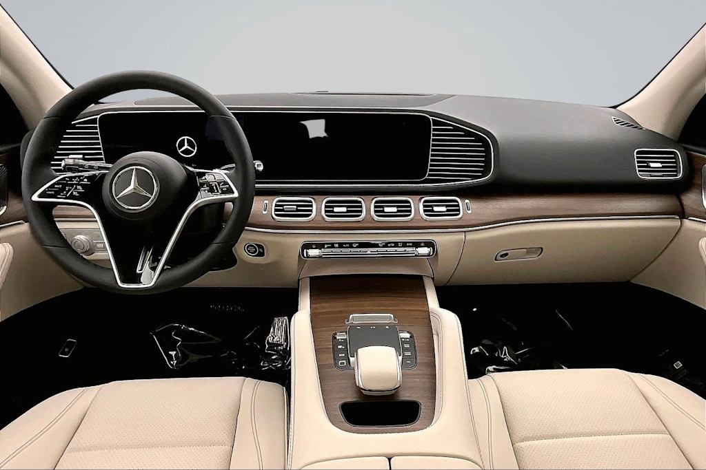 Thumbnail: 2026 Mercedes-Benz GLE - 10