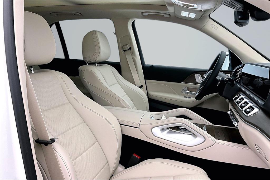 Thumbnail: 2026 Mercedes-Benz GLE - 12