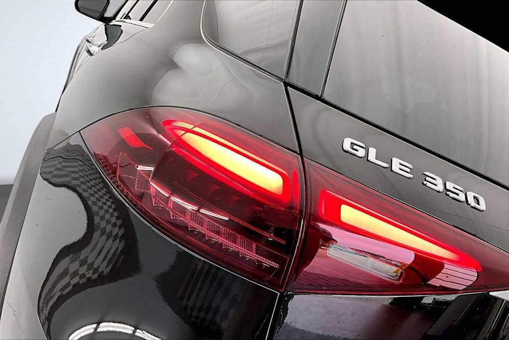 Thumbnail: 2024 Mercedes-Benz GLE - 26