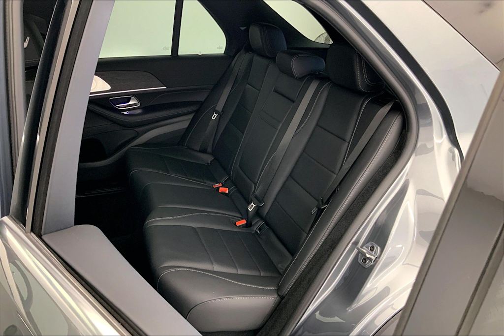 Thumbnail: 2025 Mercedes-Benz GLE - 20