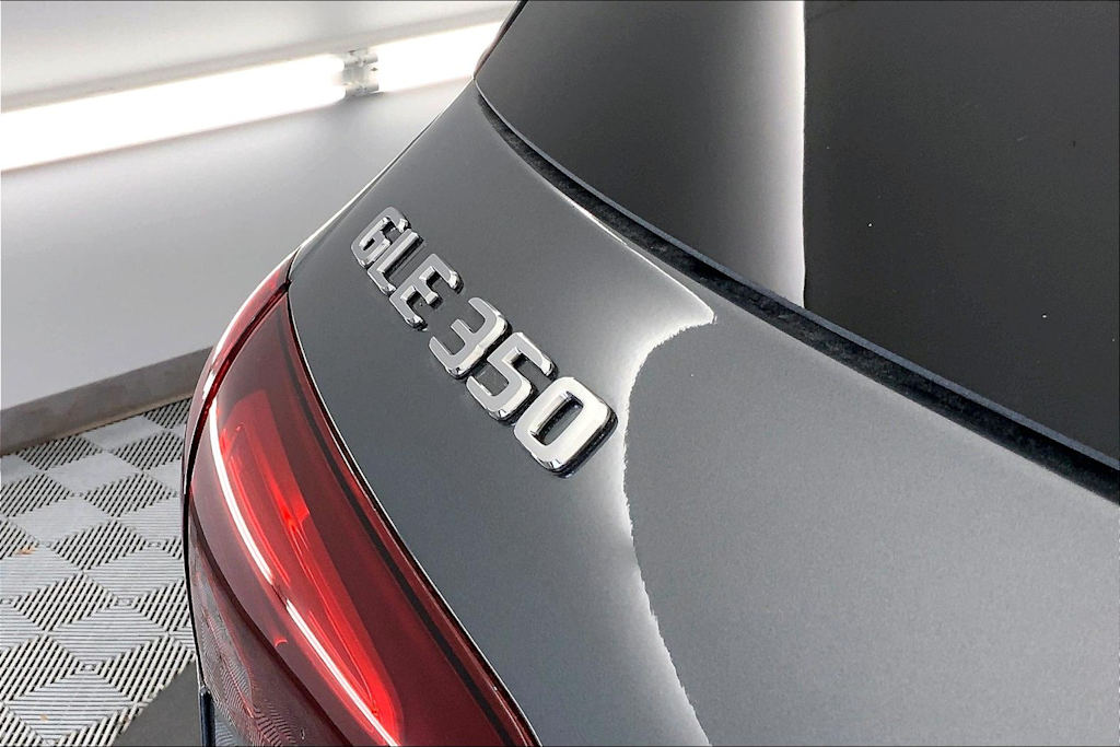 Thumbnail: 2025 Mercedes-Benz GLE - 7