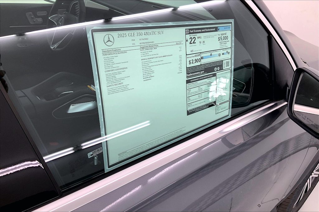 Thumbnail: 2025 Mercedes-Benz GLE - 25