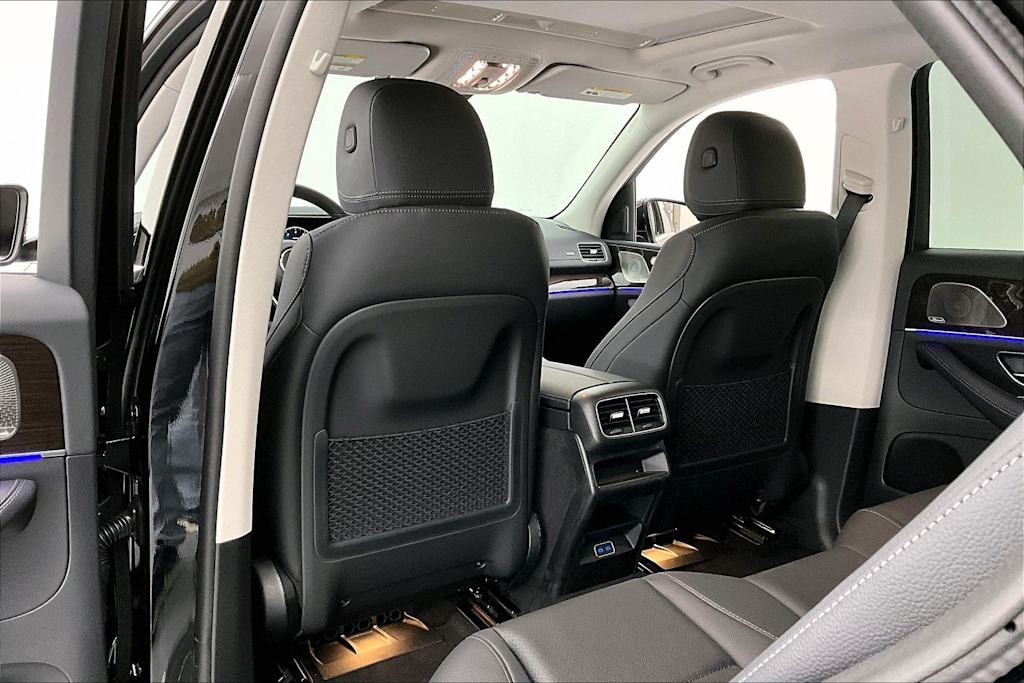 Thumbnail: 2026 Mercedes-Benz GLE - 12