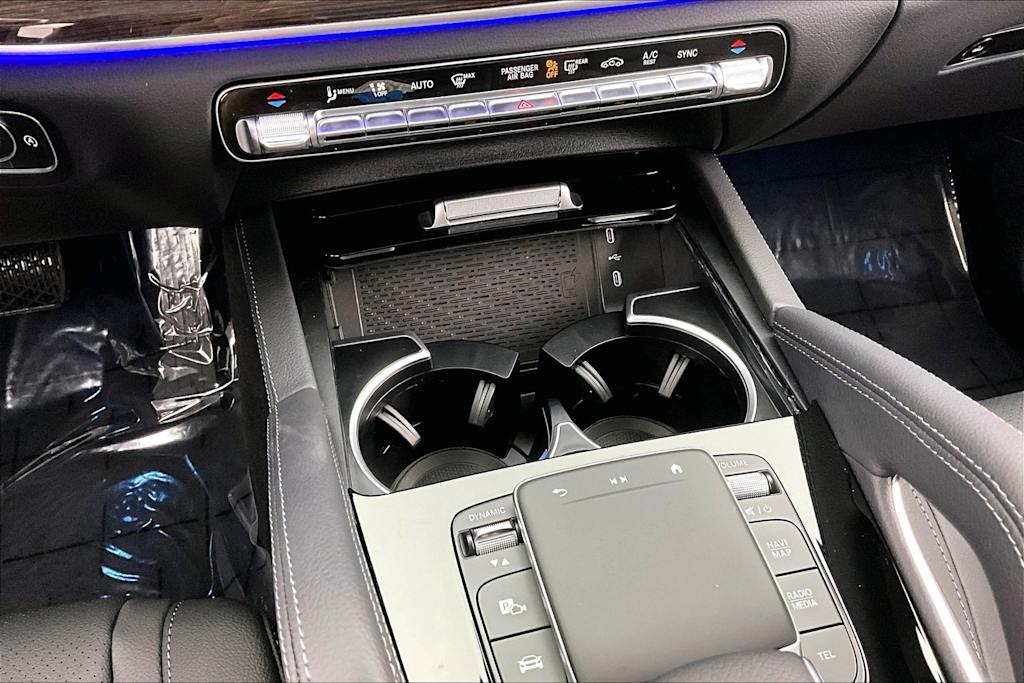 Thumbnail: 2026 Mercedes-Benz GLE - 24