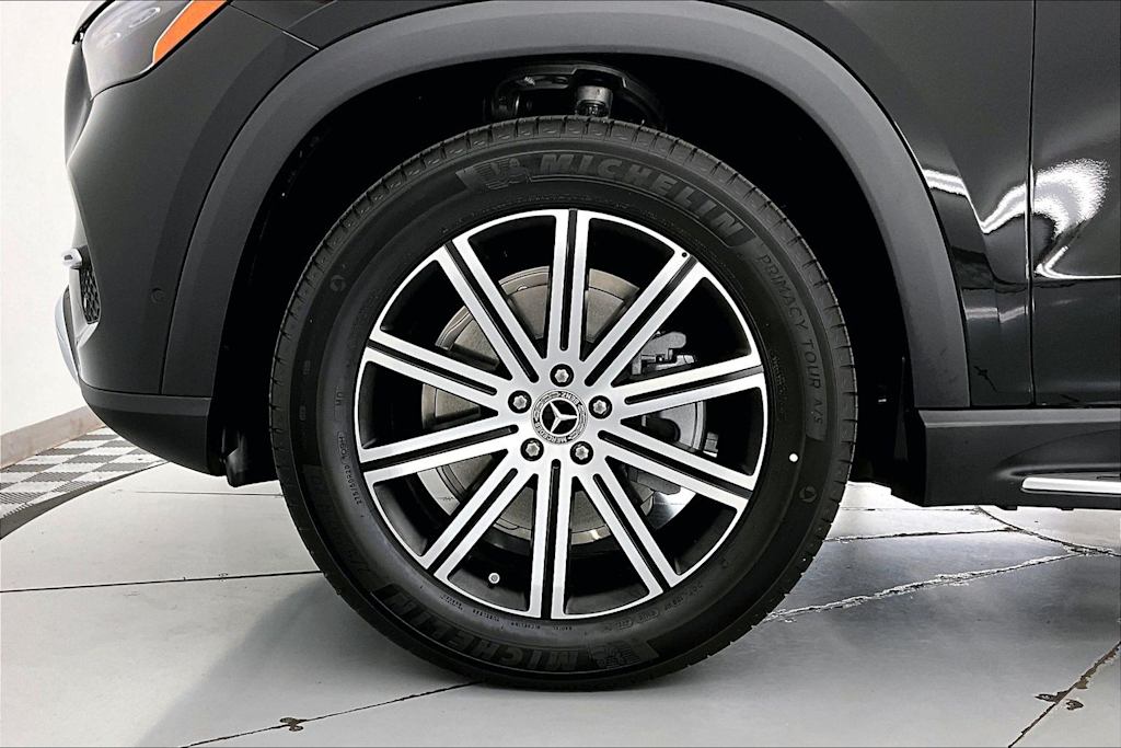 Thumbnail: 2026 Mercedes-Benz GLE - 7