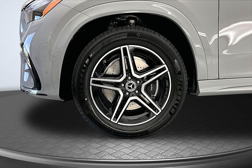Thumbnail: 2026 Mercedes-Benz GLE - 8