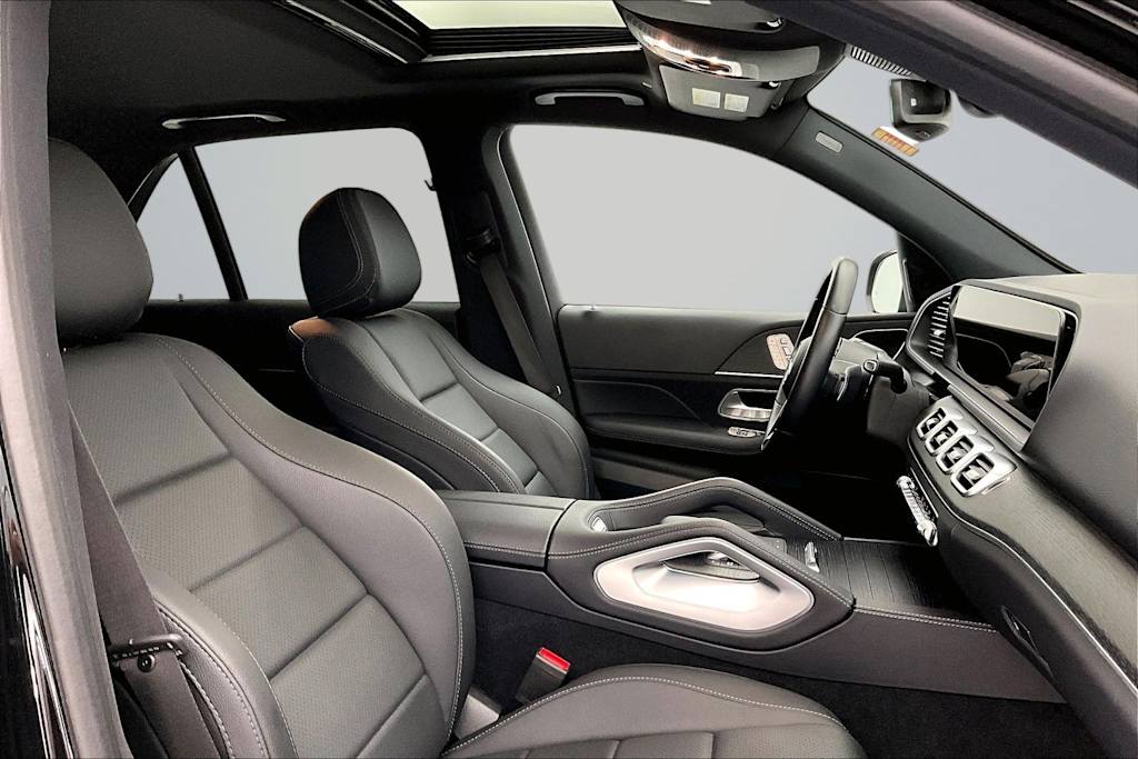 Thumbnail: 2025 Mercedes-Benz GLE - 11