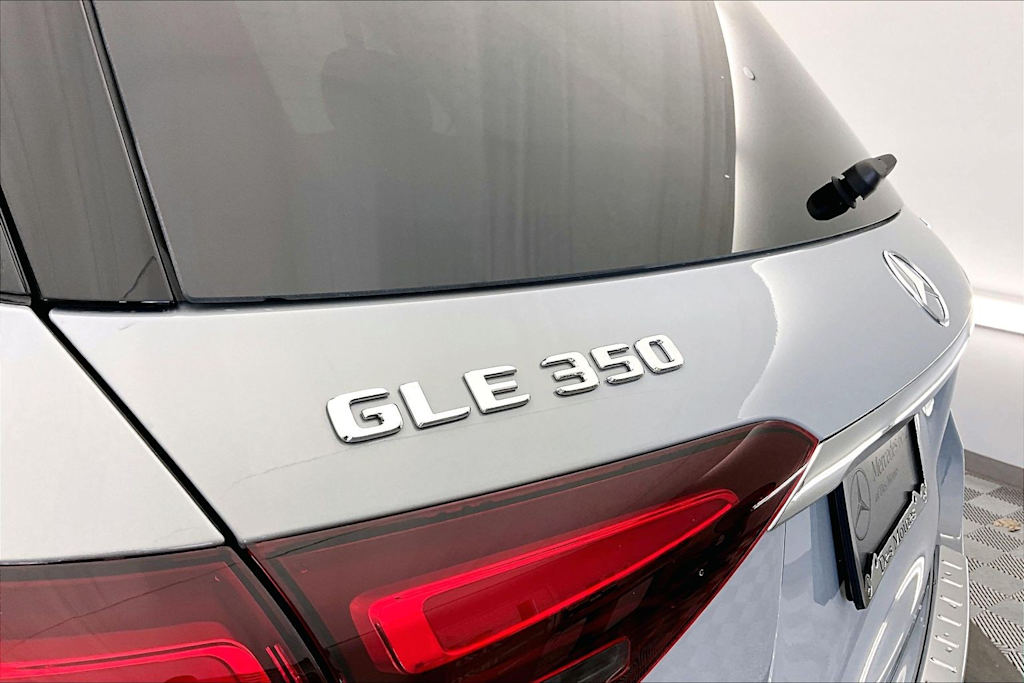 Thumbnail: 2026 Mercedes-Benz GLE - 7