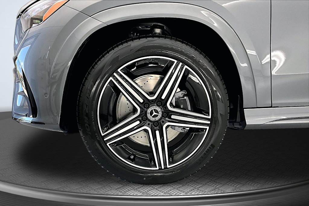 Thumbnail: 2026 Mercedes-Benz GLE - 8