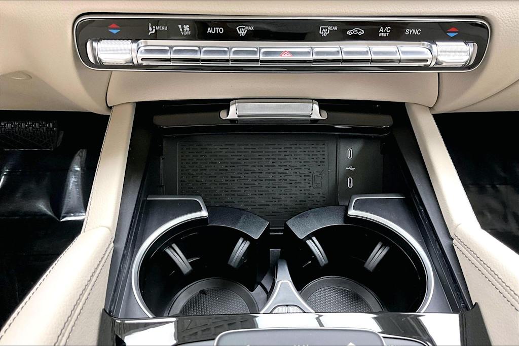 Thumbnail: 2026 Mercedes-Benz GLE - 24