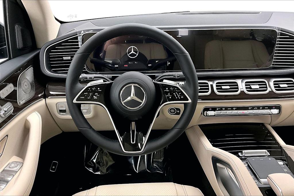 Thumbnail: 2026 Mercedes-Benz GLE - 14
