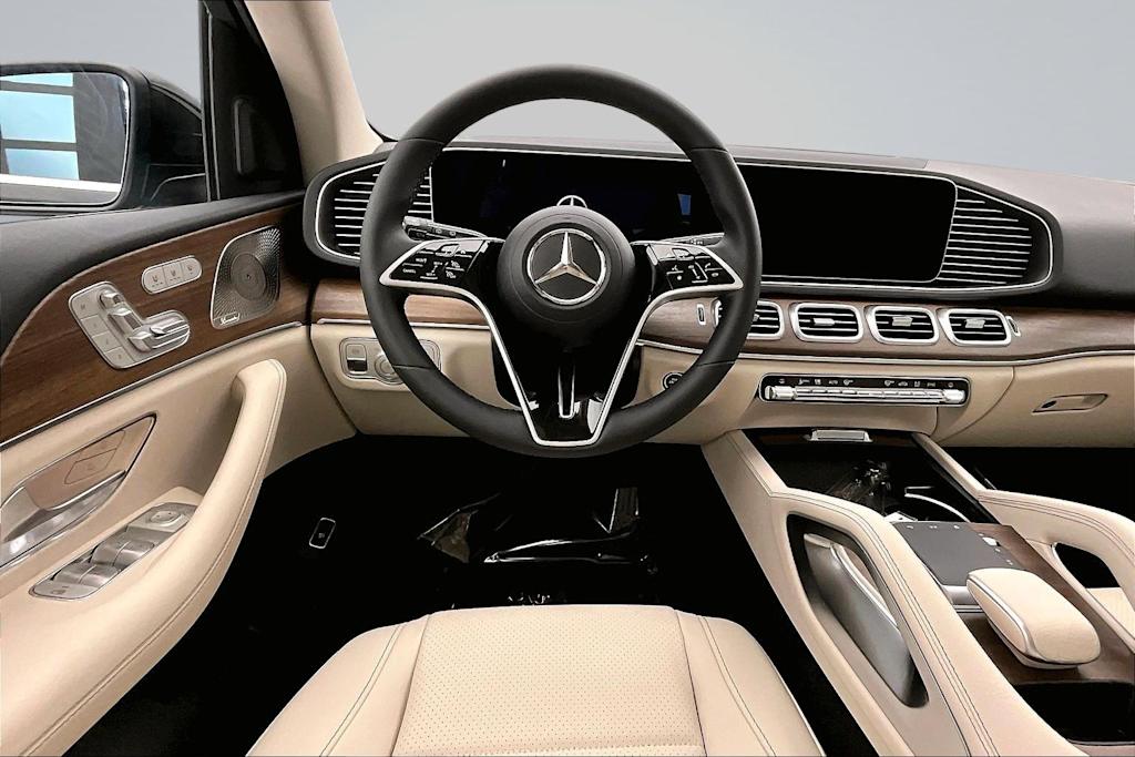 Thumbnail: 2026 Mercedes-Benz GLE - 14