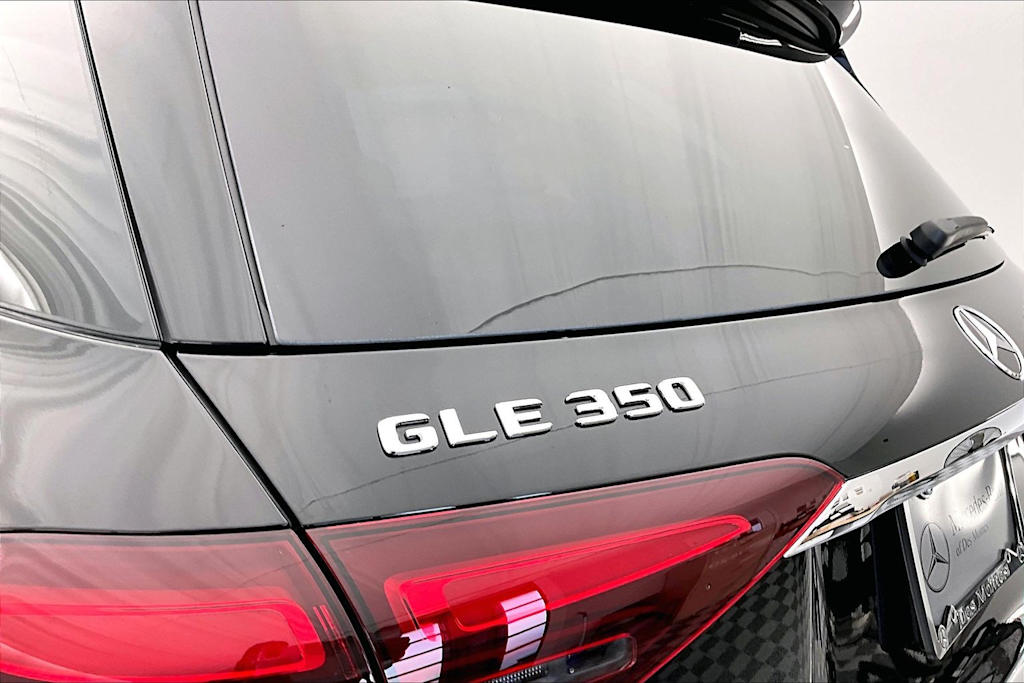 Thumbnail: 2026 Mercedes-Benz GLE - 21
