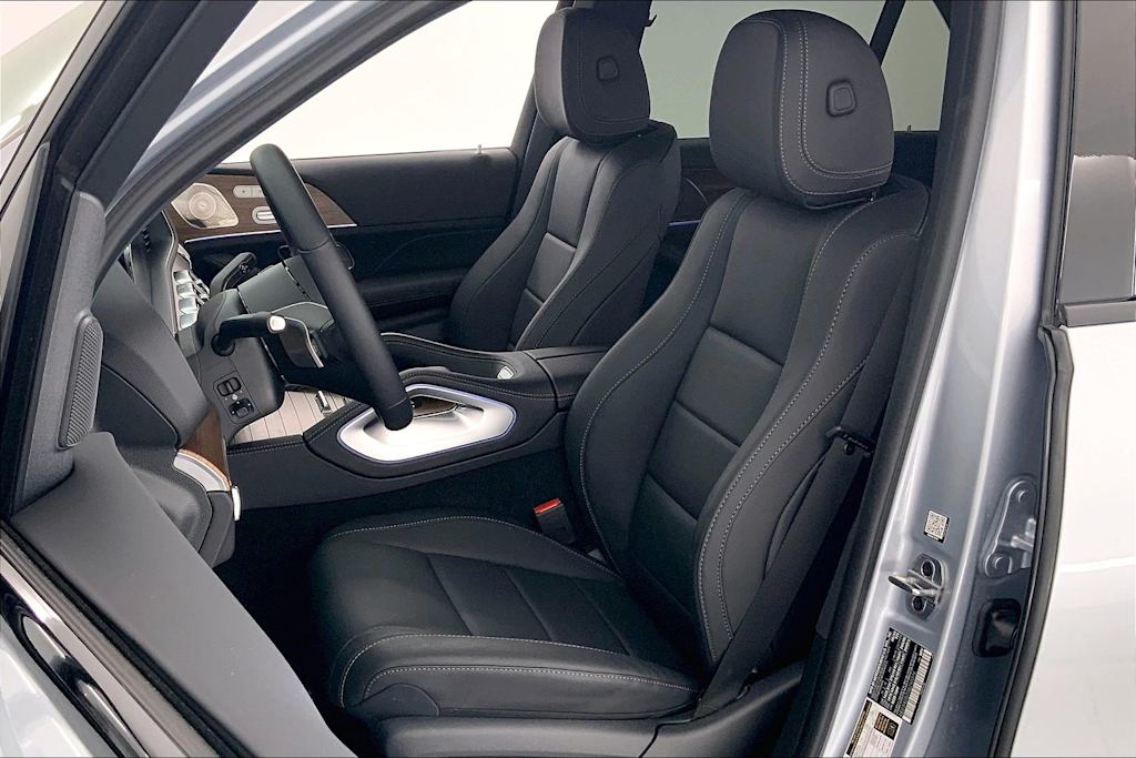 Thumbnail: 2025 Mercedes-Benz GLE - 11