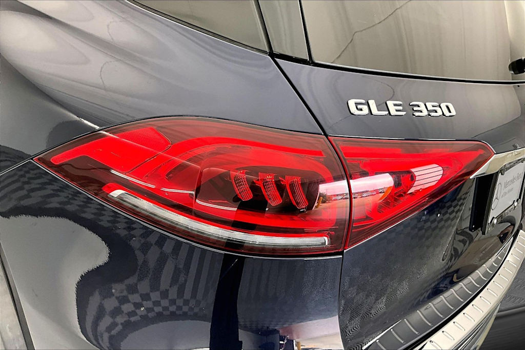Thumbnail: 2021 Mercedes-Benz GLE - 26