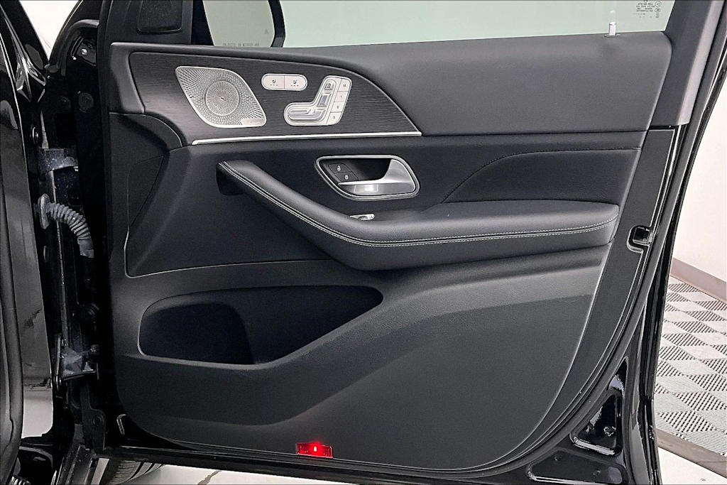 Thumbnail: 2022 Mercedes-Benz GLE - 25