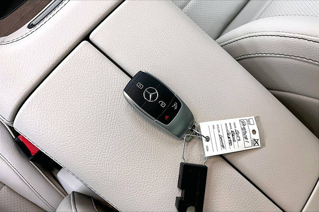 Thumbnail: 2023 Mercedes-Benz GLE - 18